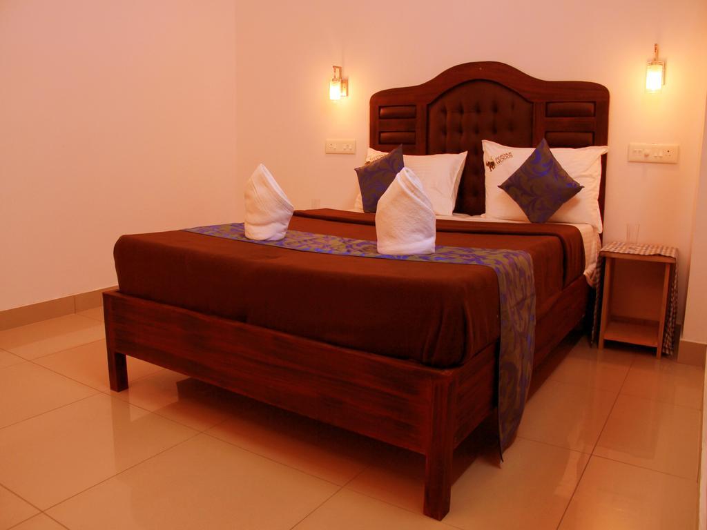 Periyar Woods Bed and Breakfast Thekkady Δωμάτιο φωτογραφία